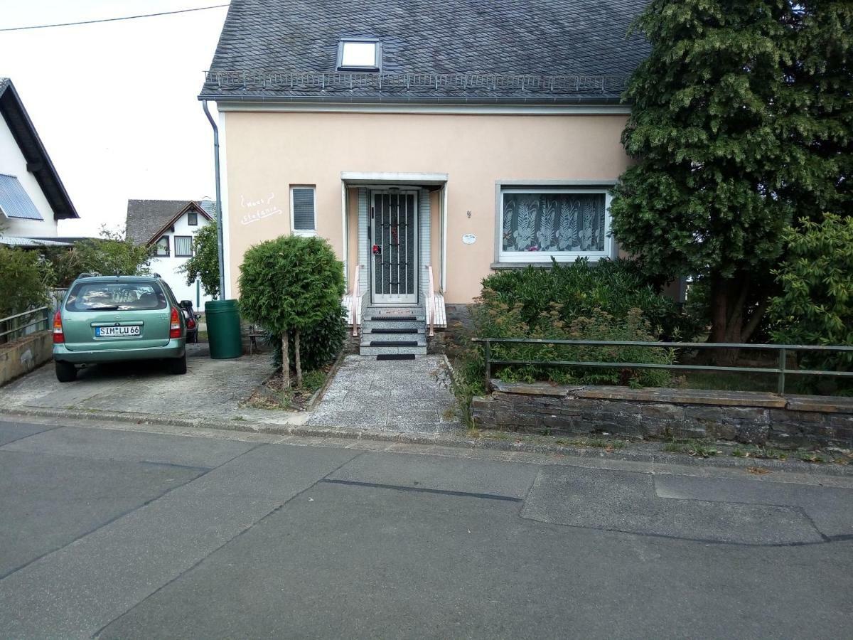 Haus Stefanie Villa Niederburg ภายนอก รูปภาพ