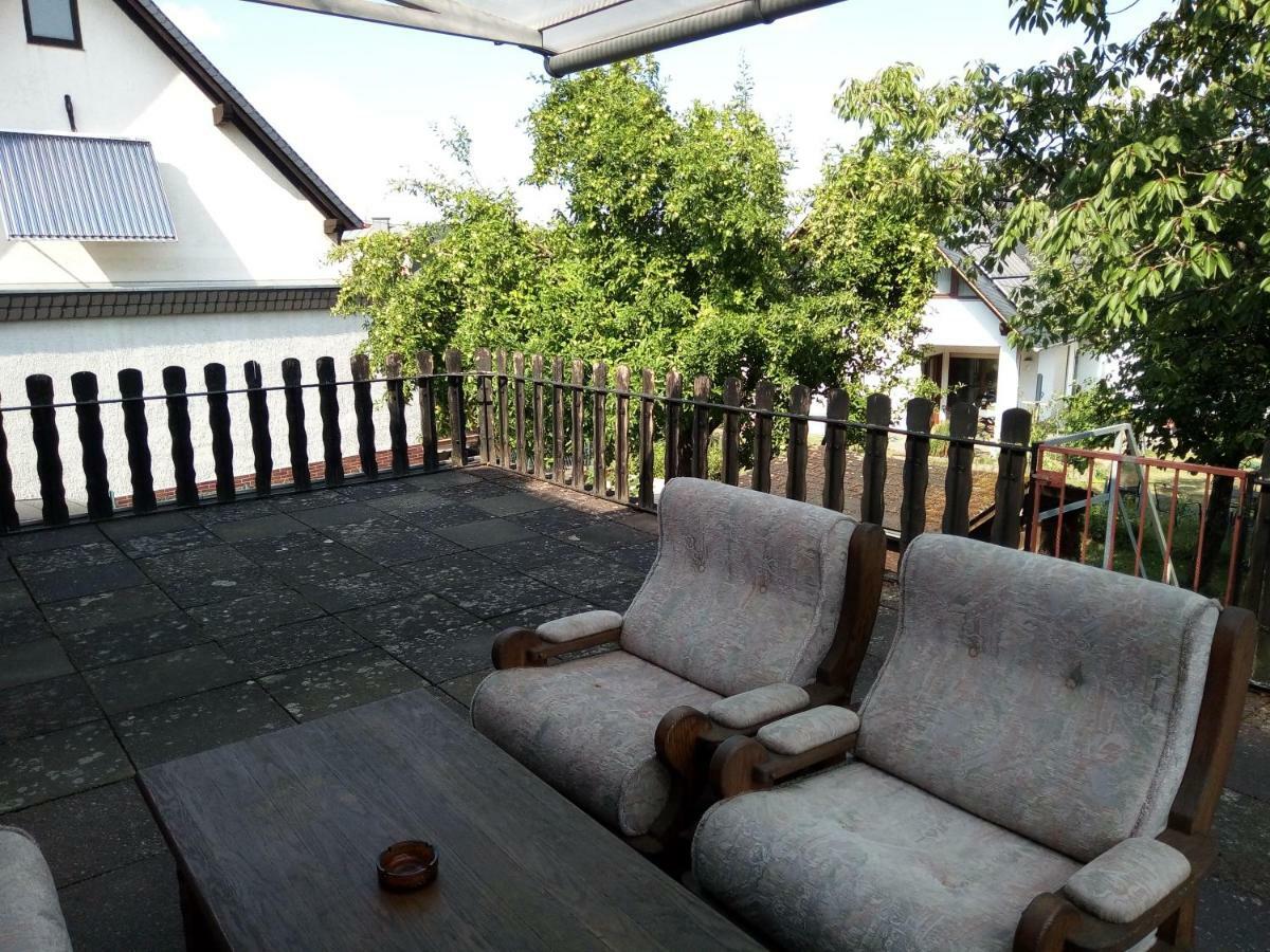 Haus Stefanie Villa Niederburg ภายนอก รูปภาพ