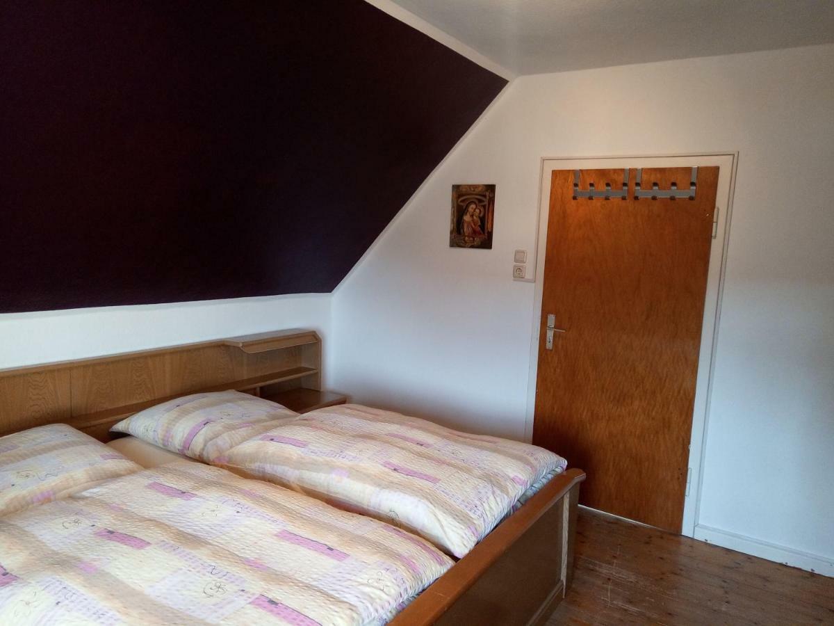 Haus Stefanie Villa Niederburg ภายนอก รูปภาพ
